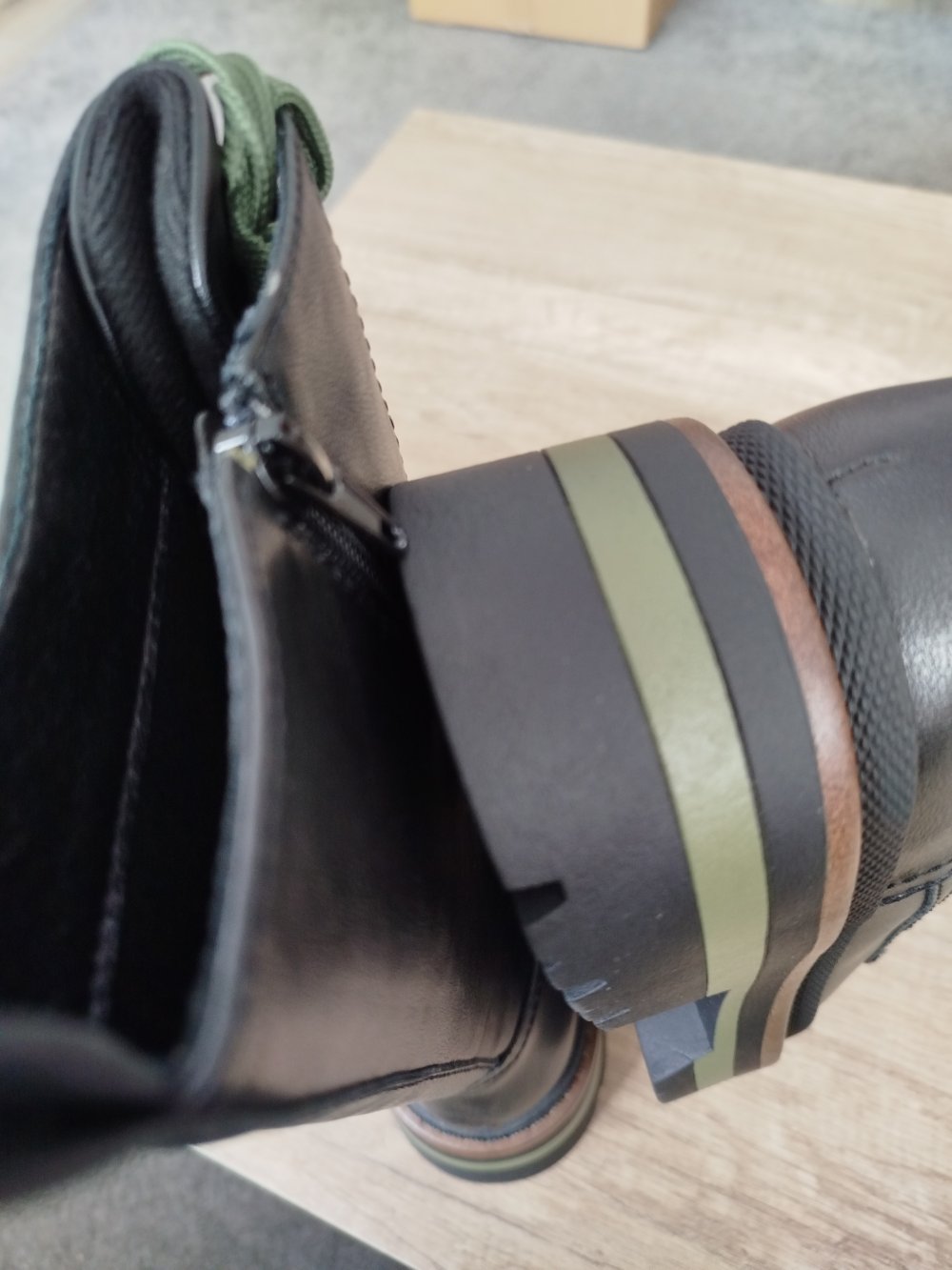 Stiefel Winter für jede Muskelgröße Kollektion von Sellonclick