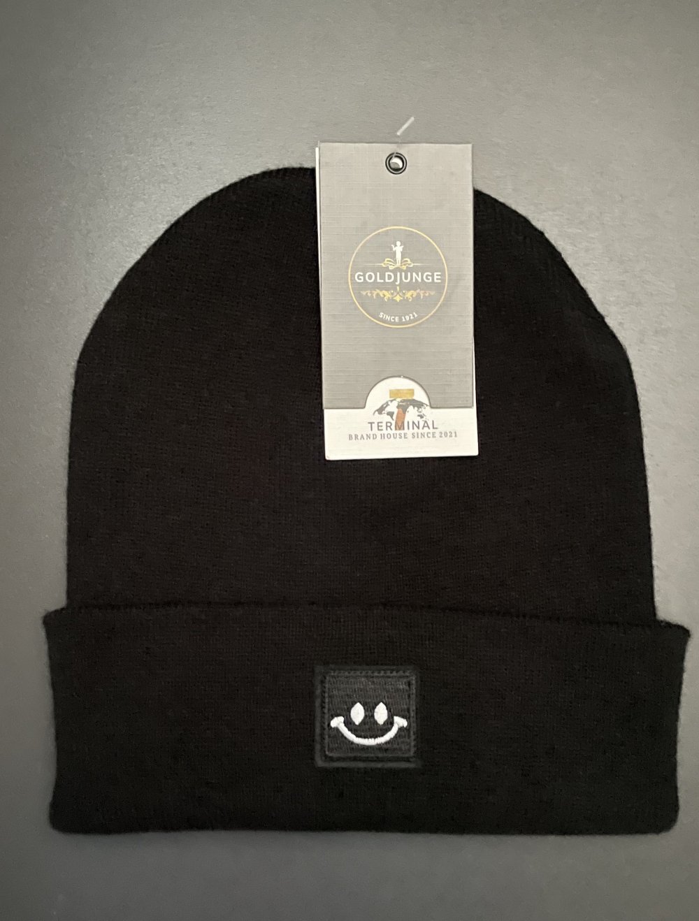 Goldjunge Beanie Happy black