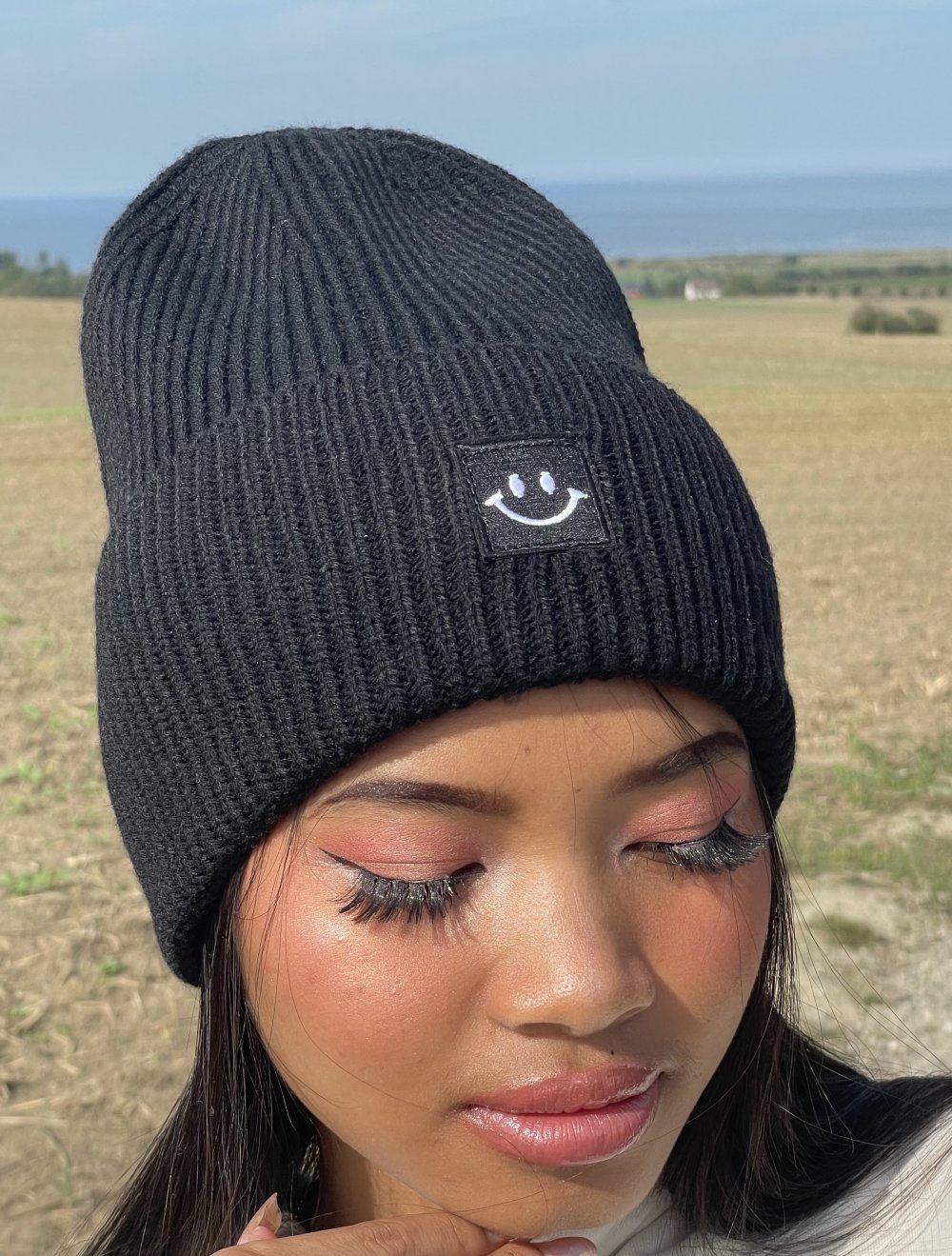 Goldjunge Oversized Beanie Happy black