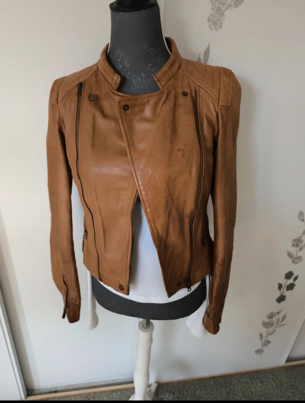Zara Leder Biker Jacke in gr XS/S