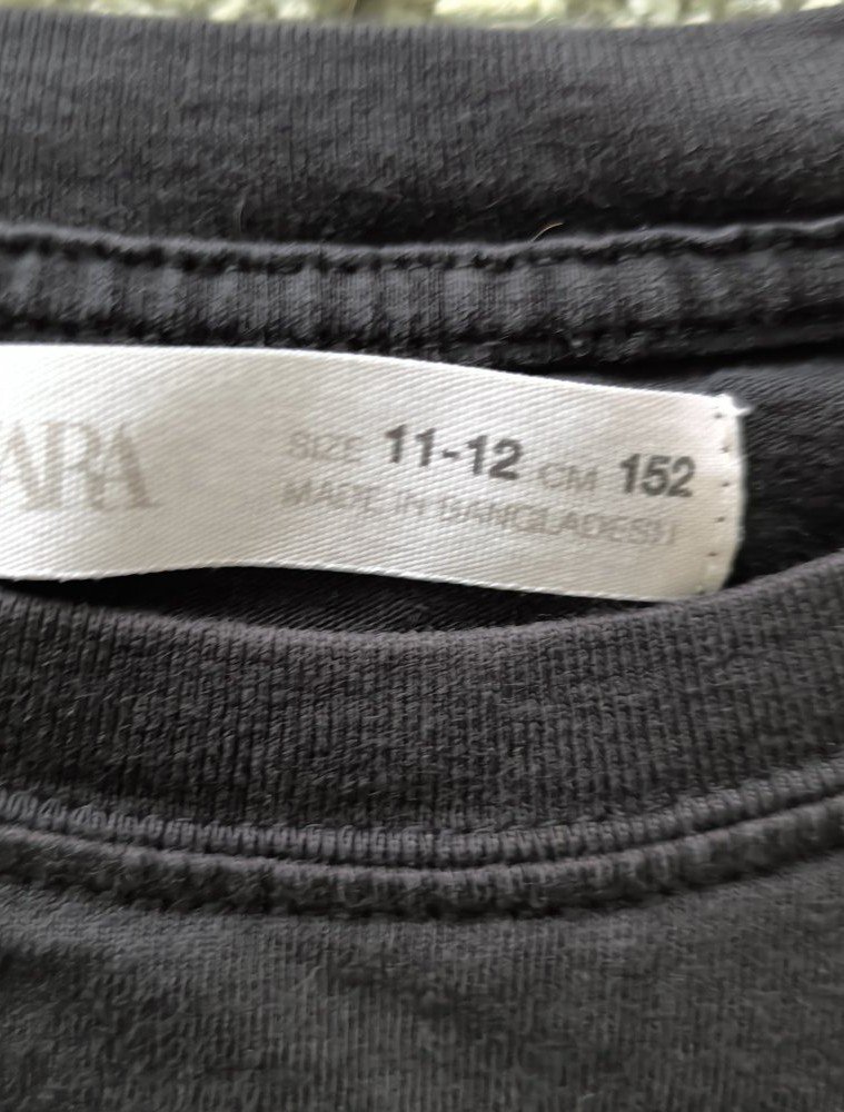 Zara T-Shirt in gr 152
