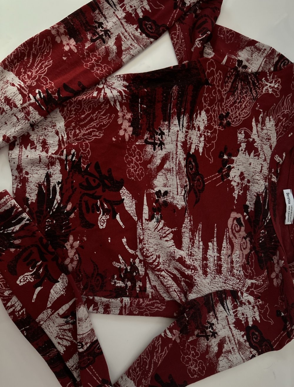 Rotes langarm Top