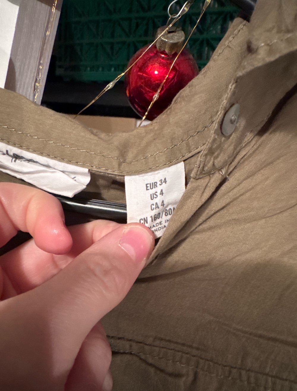 Schöne Khaki Bluse