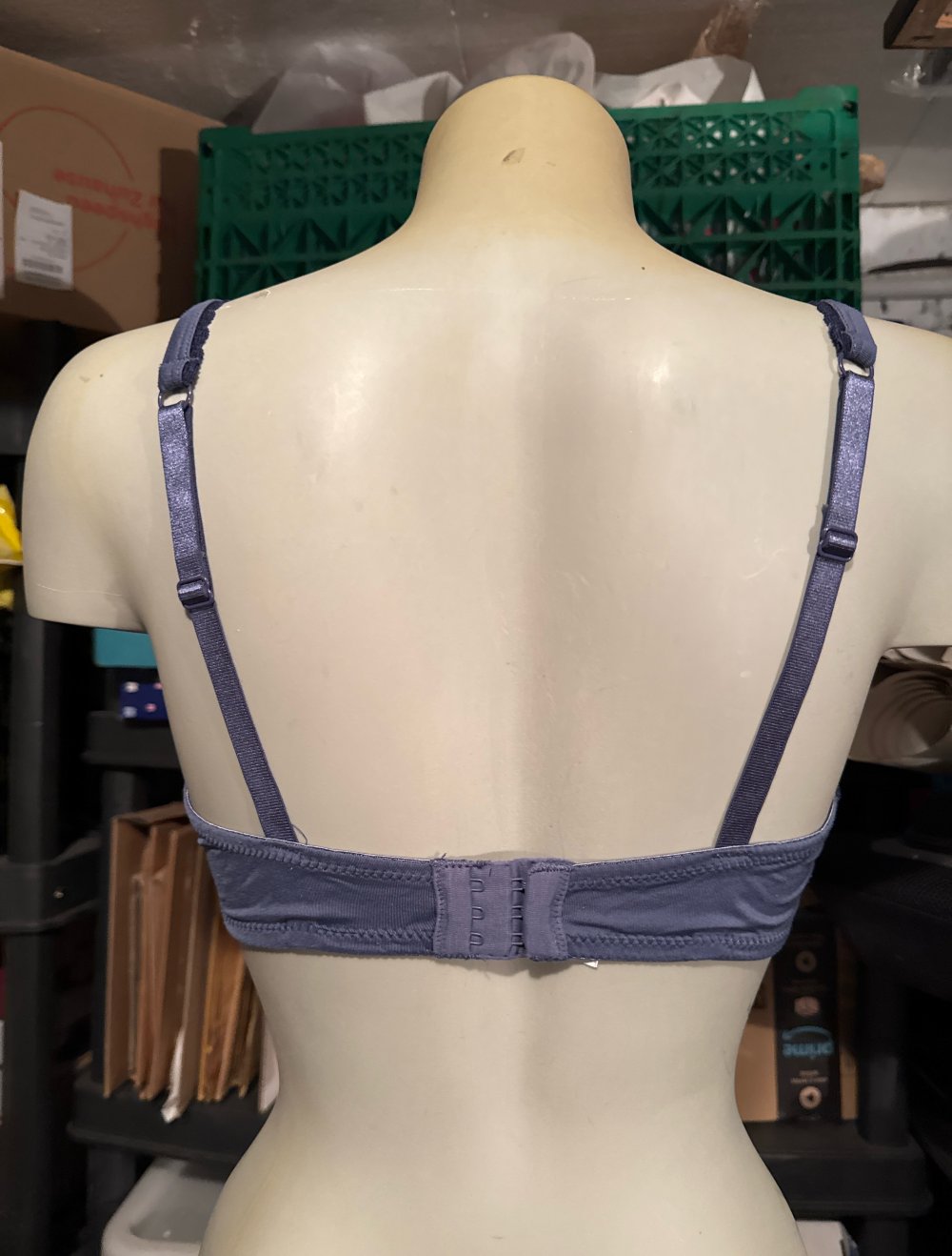 sehr schöner blauer spitzen bh 80C