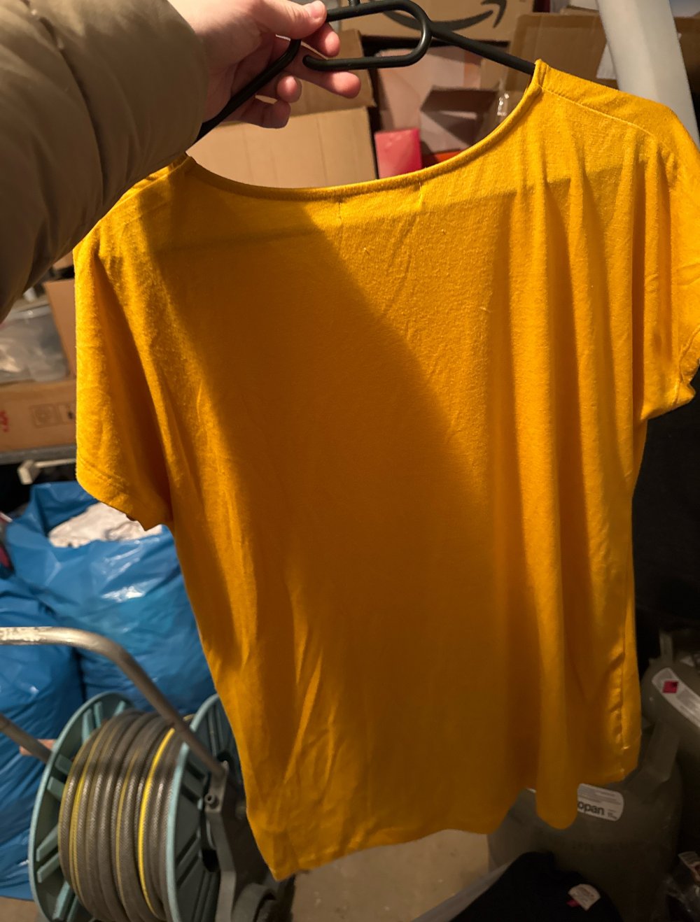 Schönes Senf gelbes tshirt S