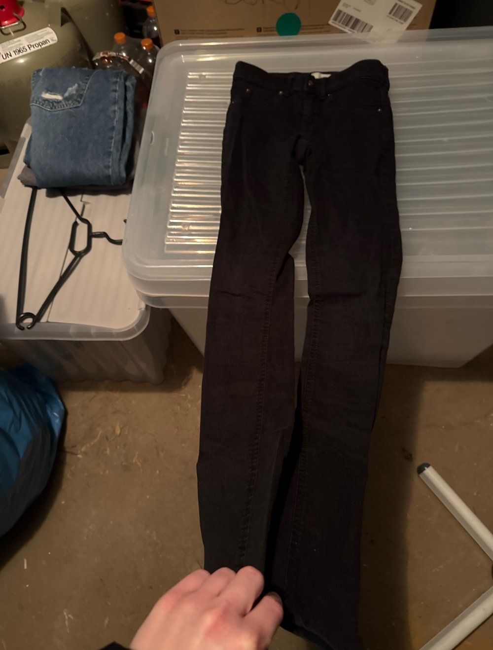 Schwarze enge Jeans Alex