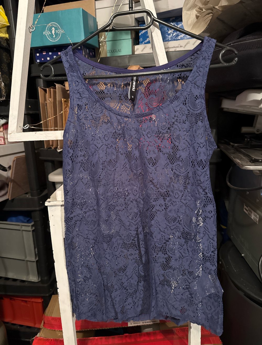 Schönes dunkel blaue Spitzen top M