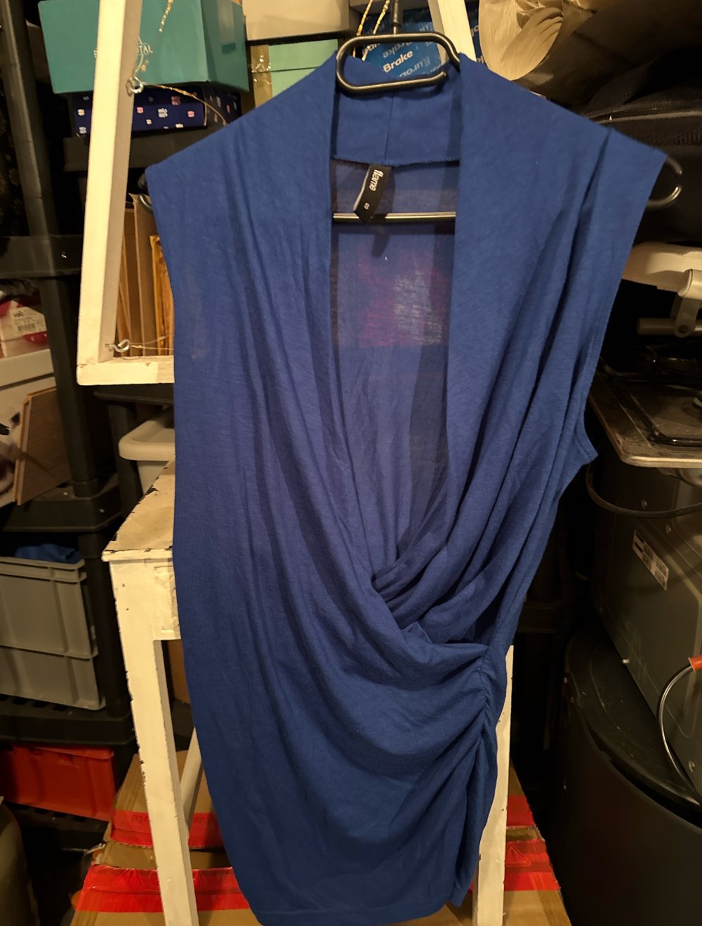 schönes elegantes dunkel blaues Shirt S