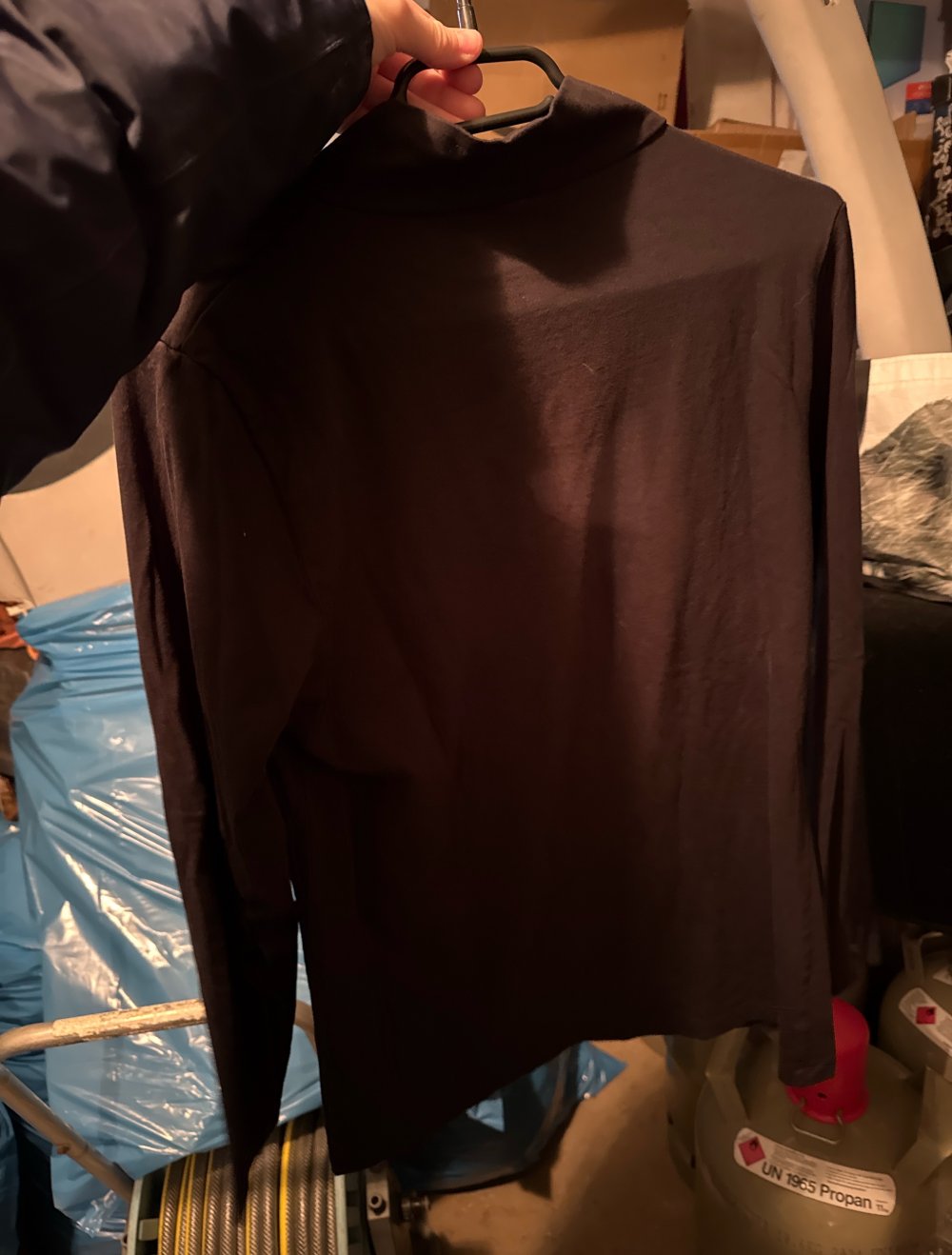 schönes Sweatshirt mit Kragen