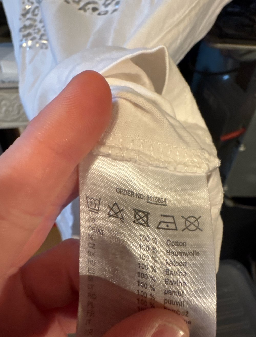 schönes weises bedrucktes tshirt S