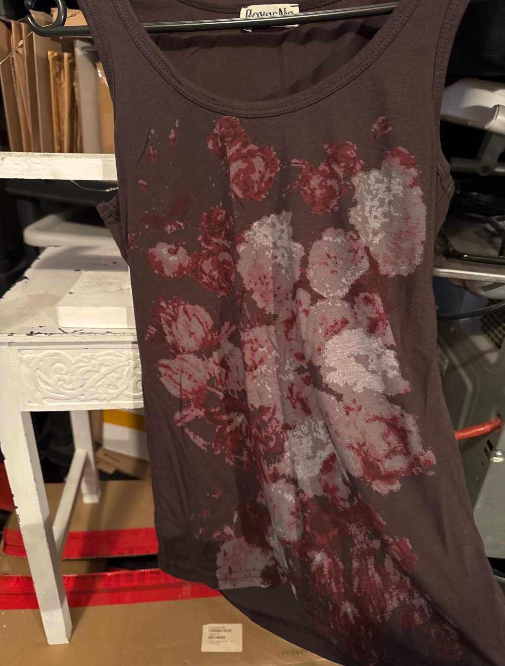 Schönes top in braun mit Blumen