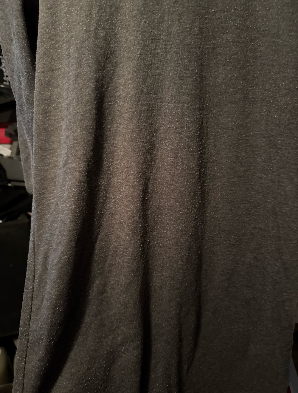 schönes graues langes Kleid