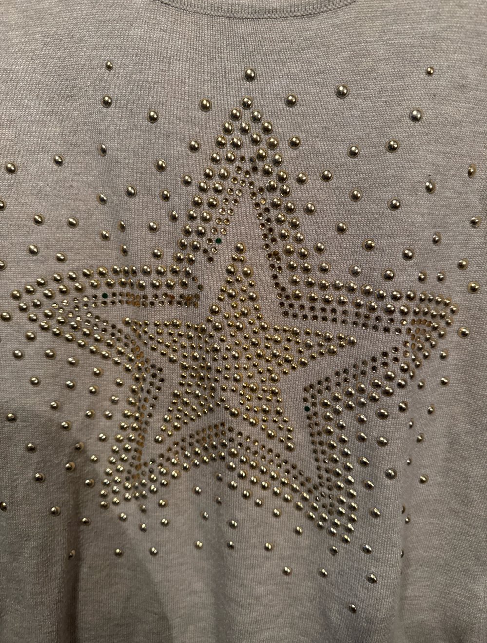 Schönes Kleid in beige