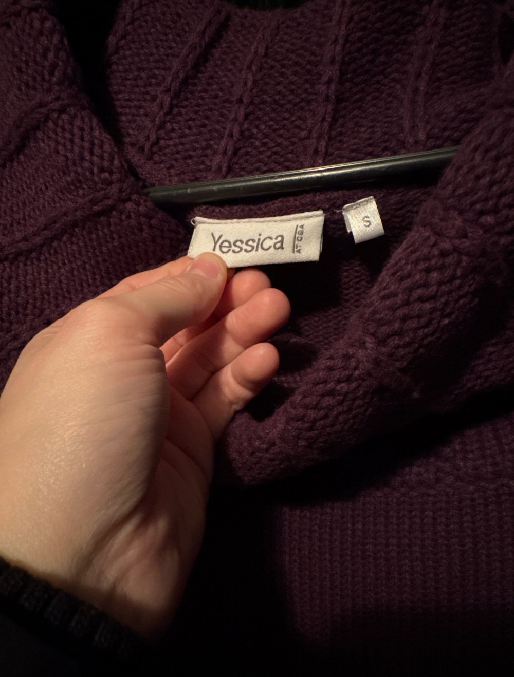 Schönes Strick Kleid
