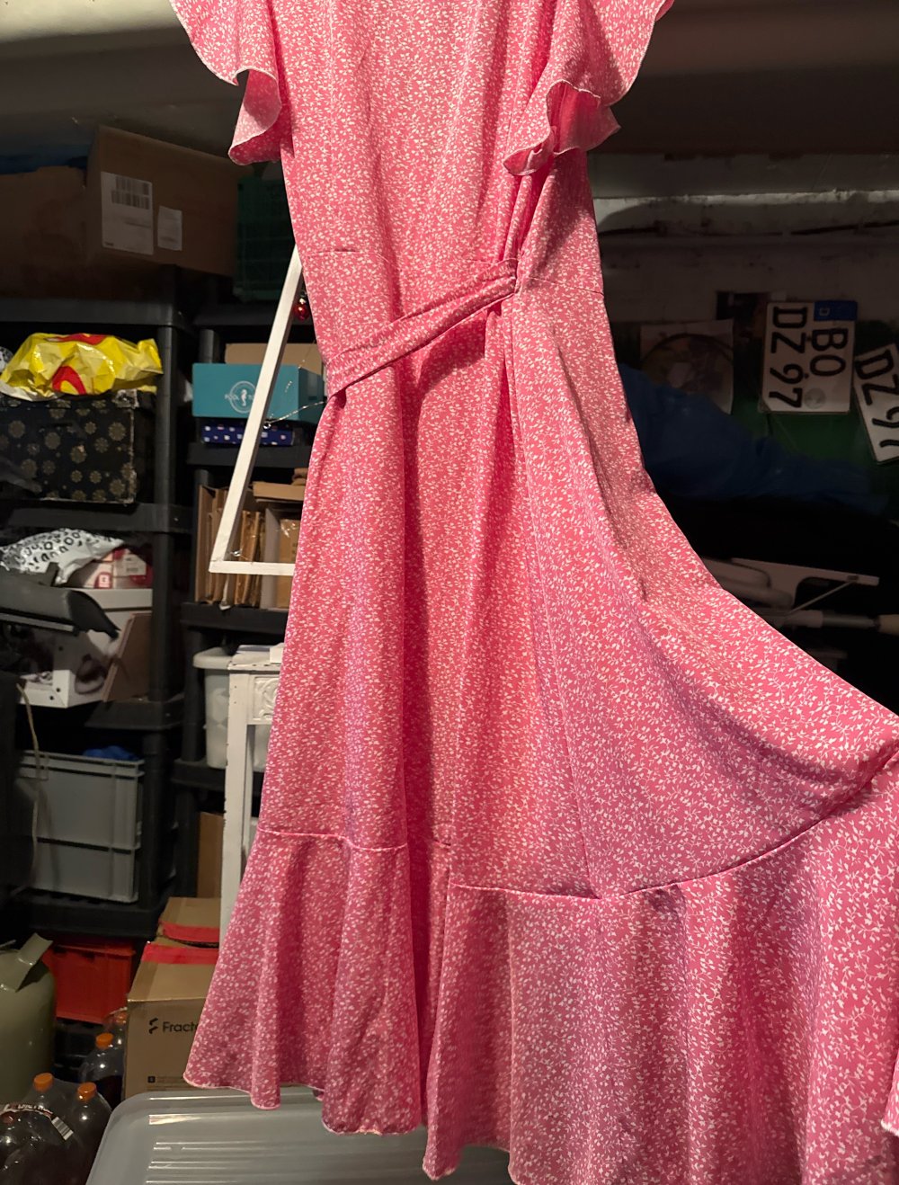 Schönes Wickel Kleid