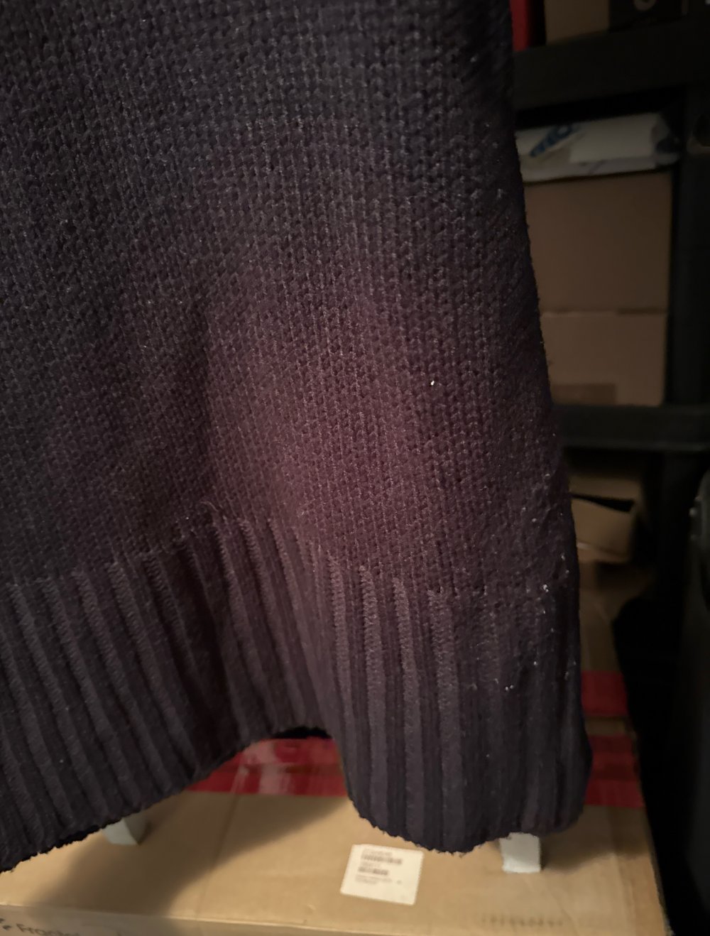 schönes schwarzes Strick Kleid