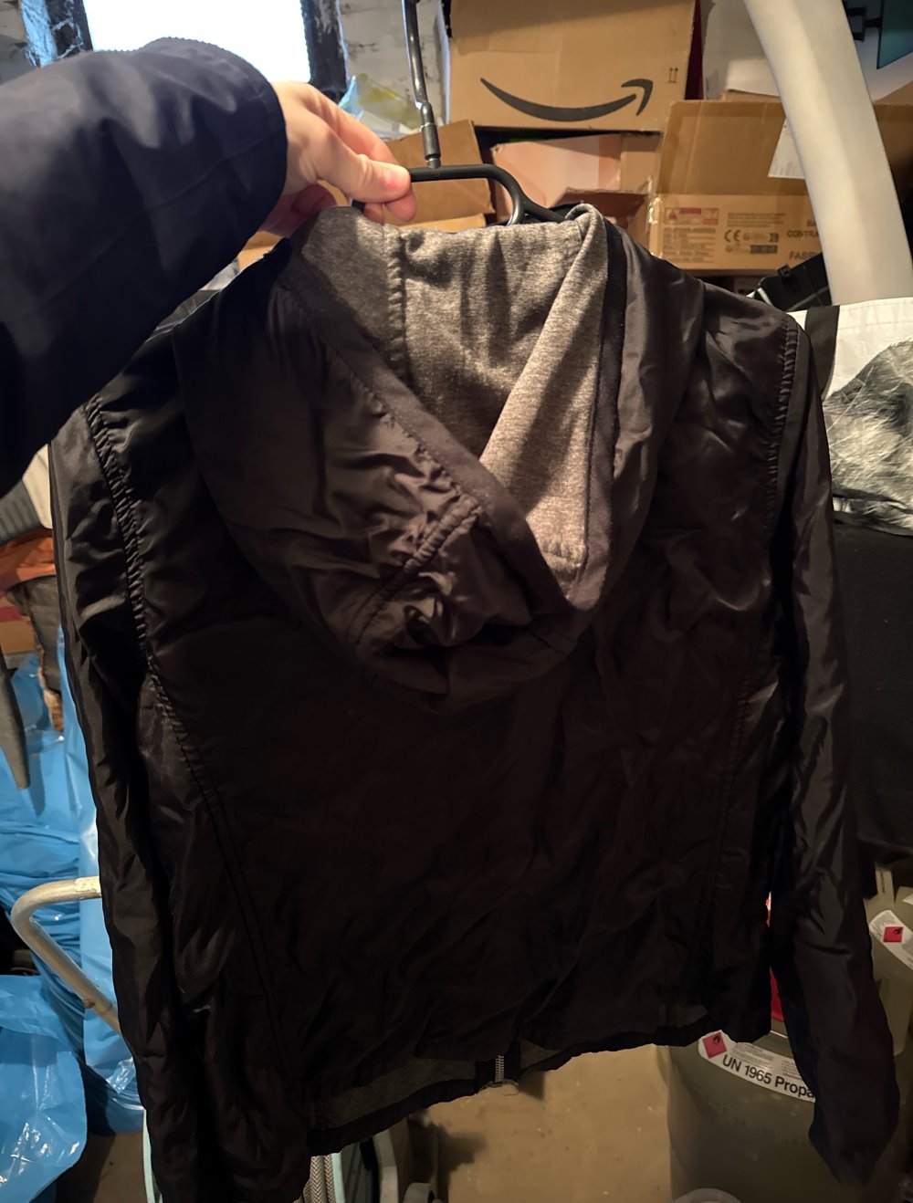 schwarze dünne Sommer Regenjacke/übergans Jacke