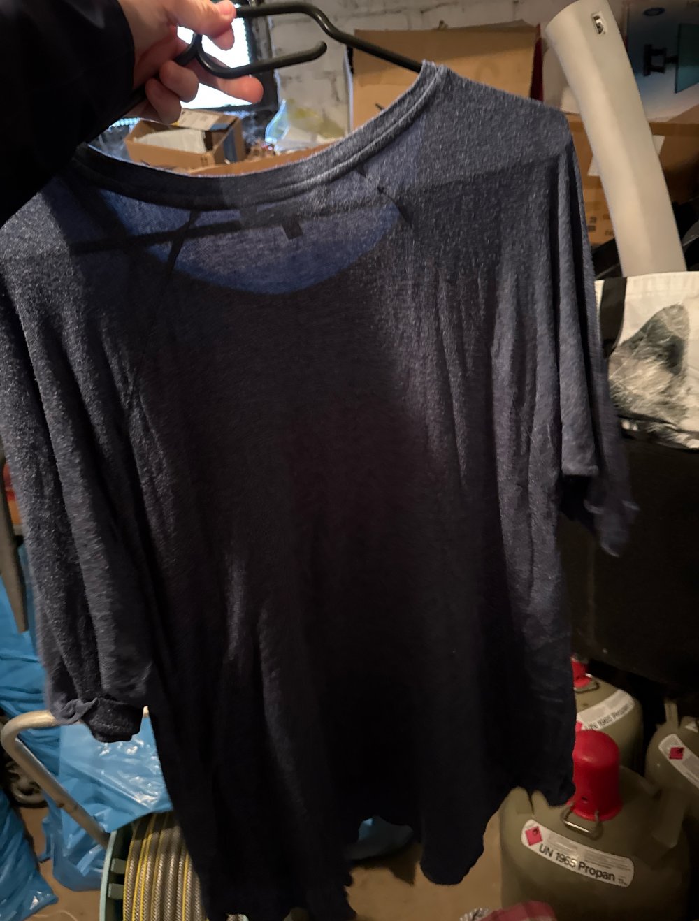 Schönes locker fallendes tshirt