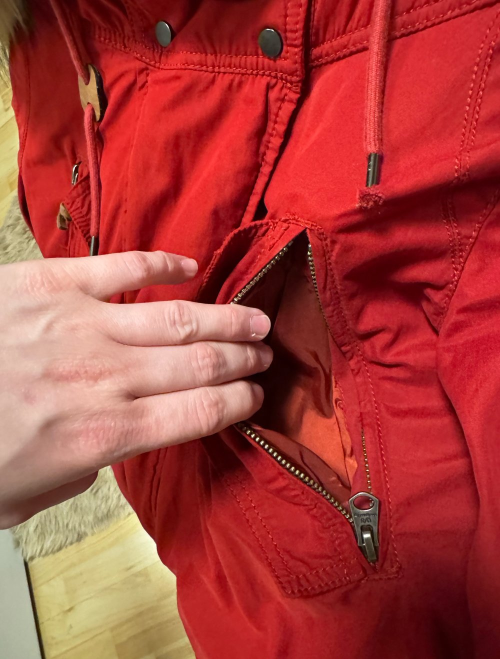 Schöne rote Jacke Größe M
