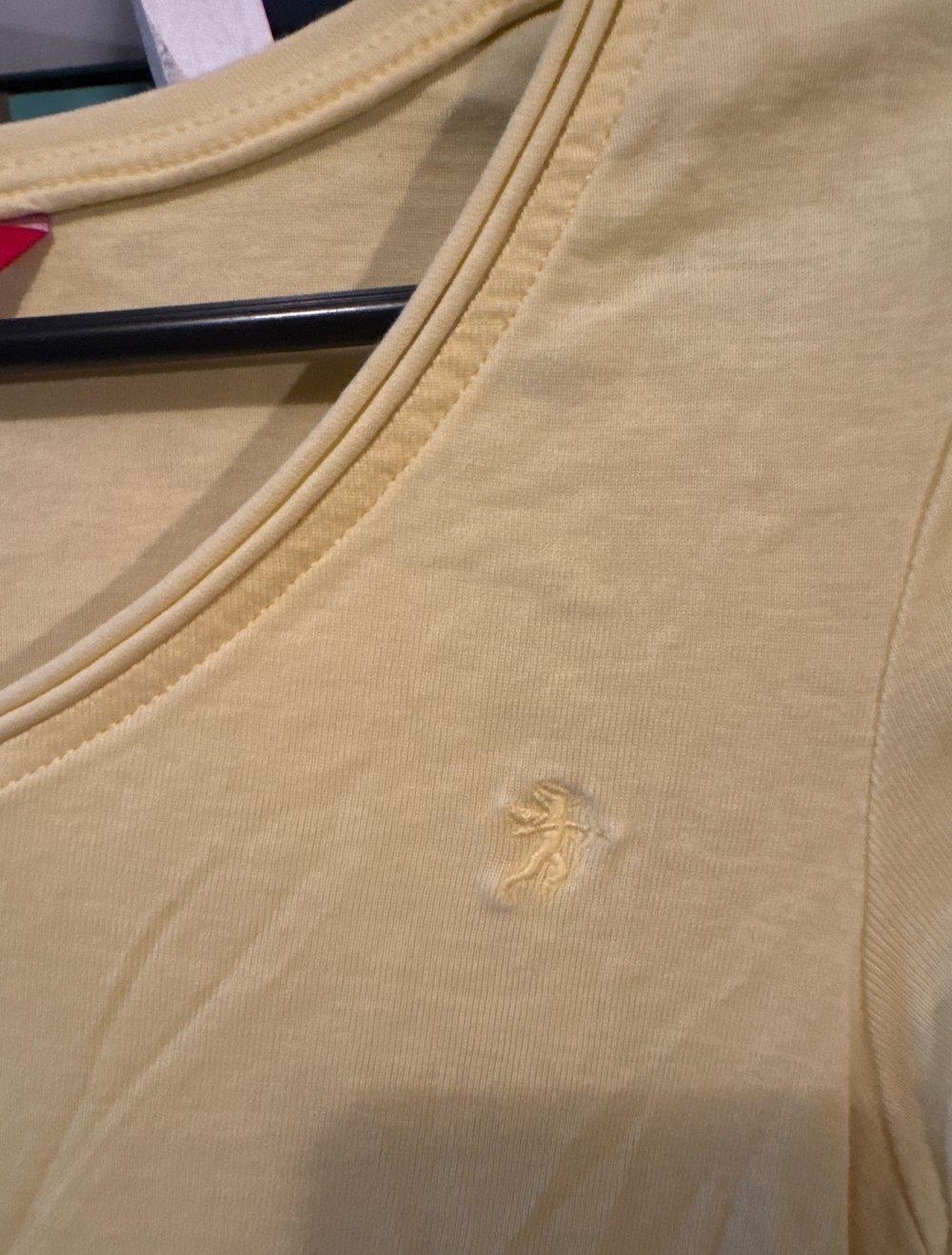 schönes zartes gelbes Esprit tshirt S