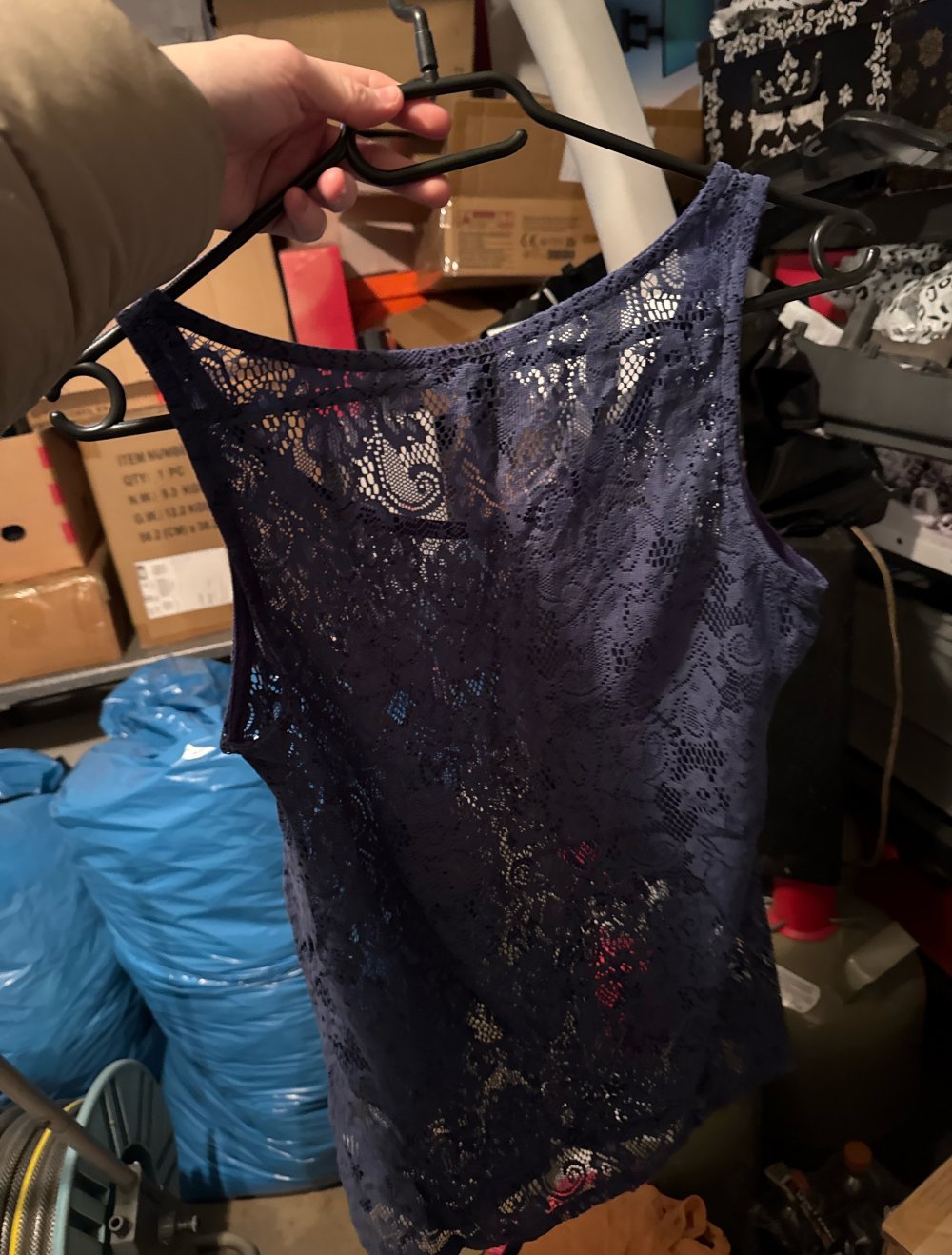 Schönes dunkel blaue Spitzen top M