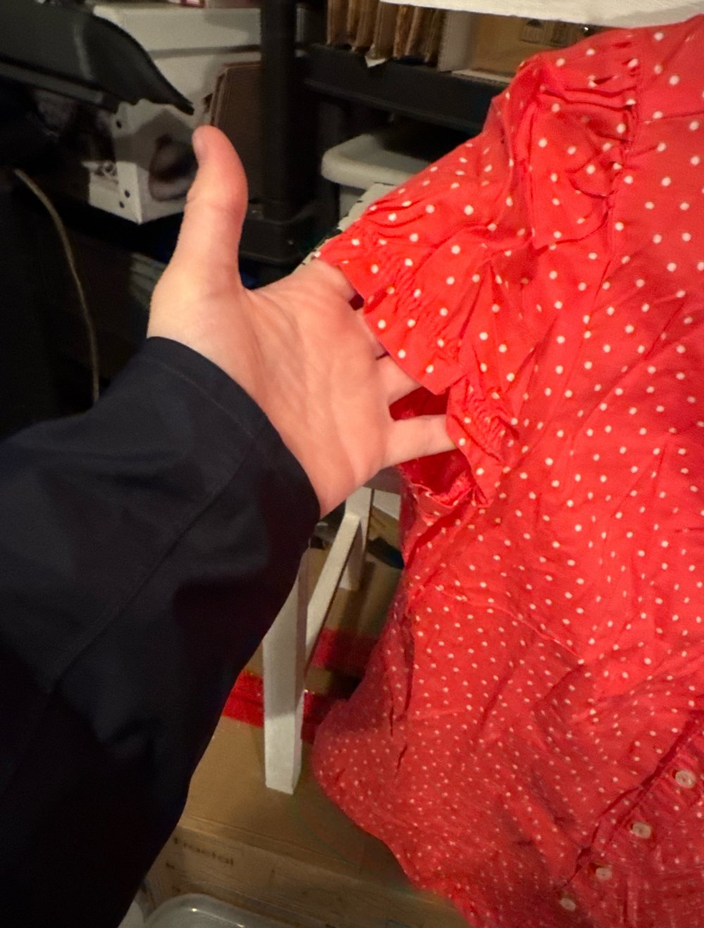 schöne Pink/rot gepunktete Bluse S