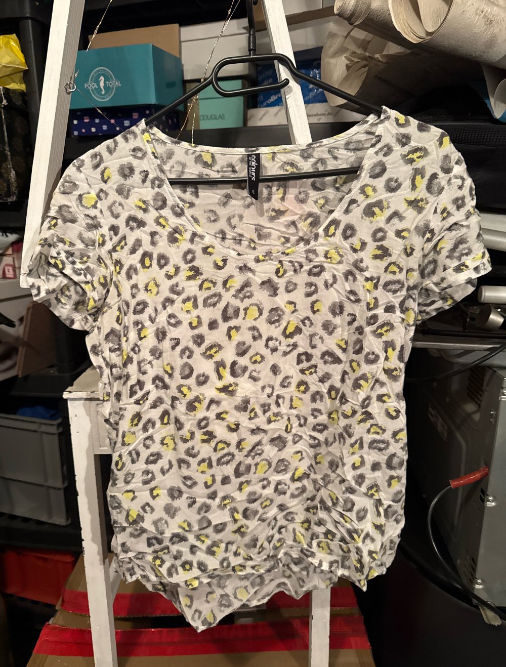 Schönes Leo tshirt S