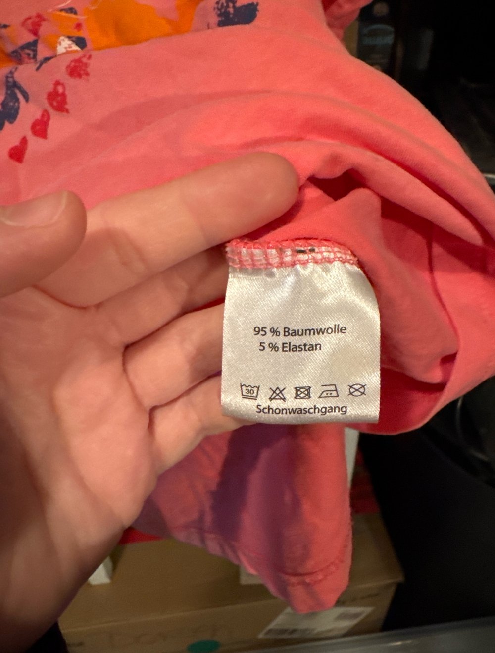 schönes lockeres kurzes Sommer tshirt