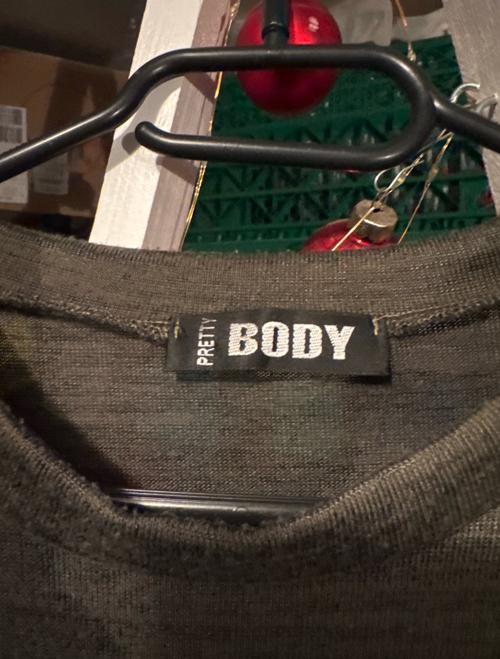 Schönes Khaki Sweatshirt
