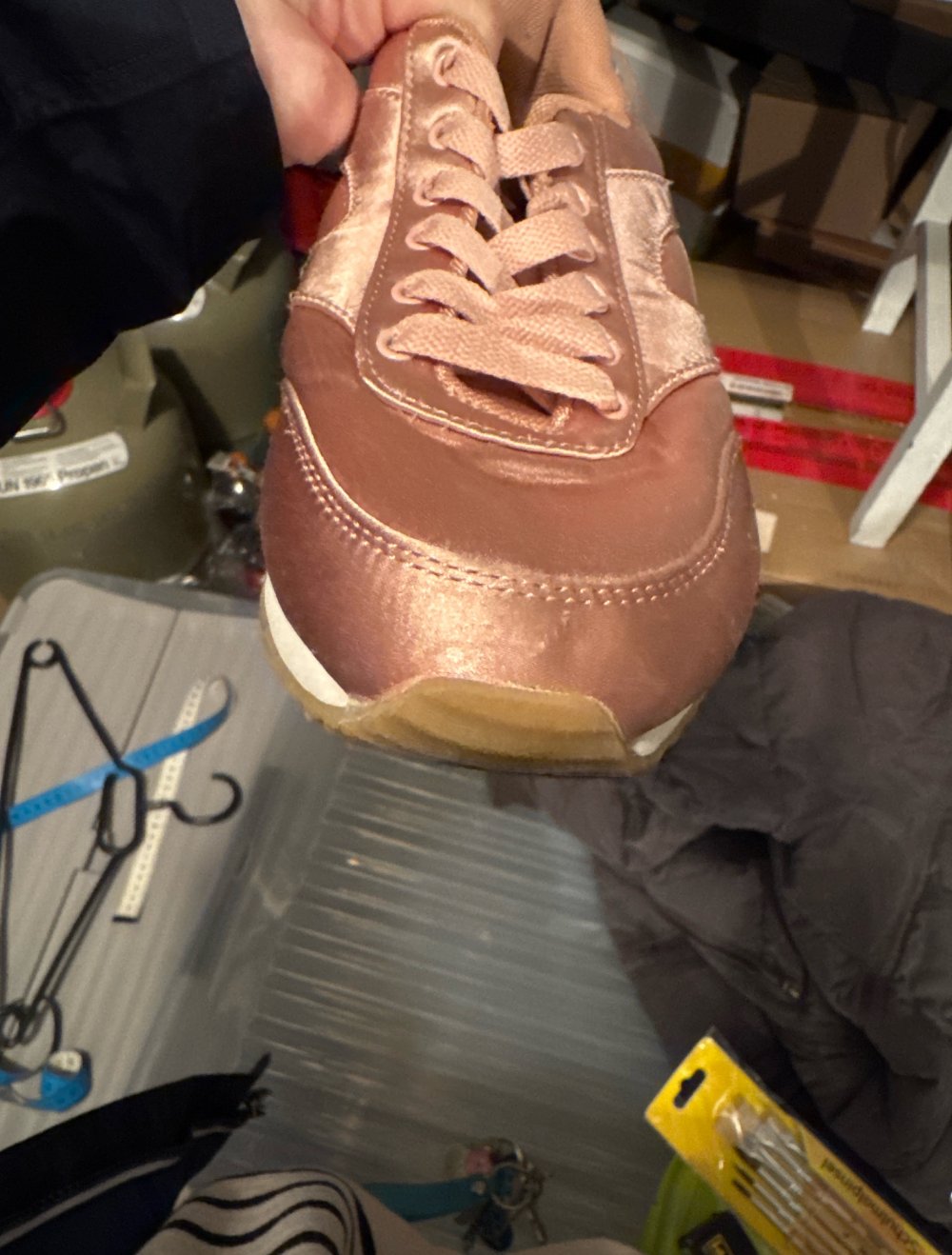 Schöne Rose farbene Schuhe