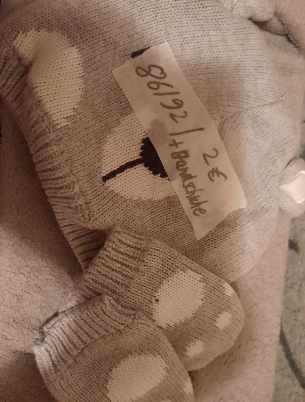 Mütze + Handschuhe