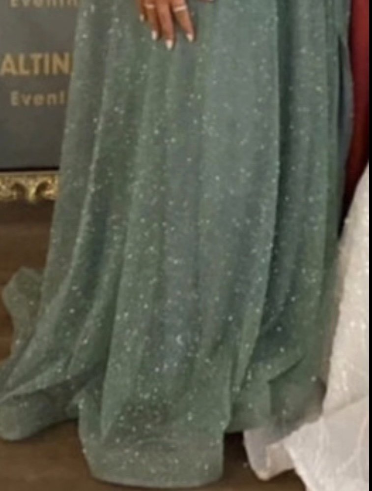 Grünes Abendkleid