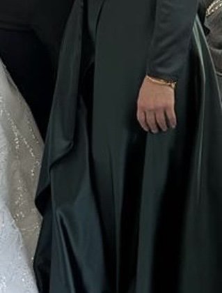 Grünes langes Abendkleid
