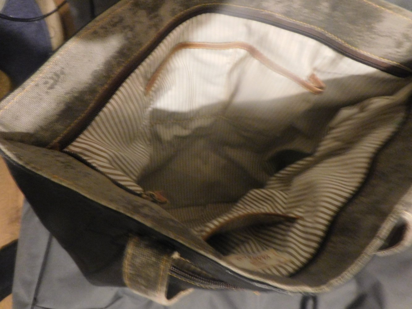 upcycled tote bag milano von vaan und co.
