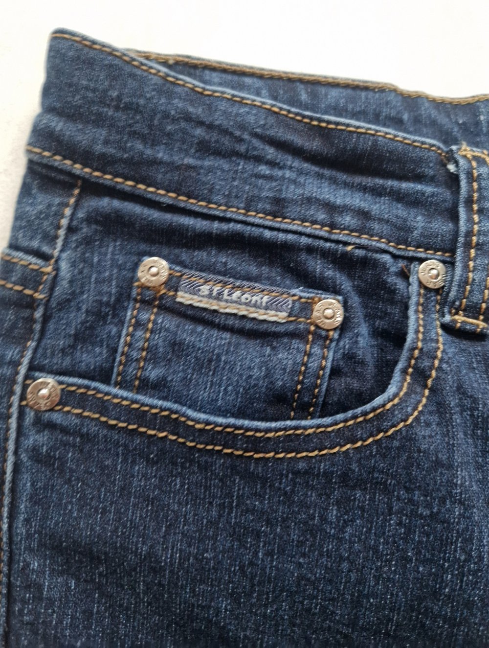 Jeans dunkelblau St. Léonf, W37 L32