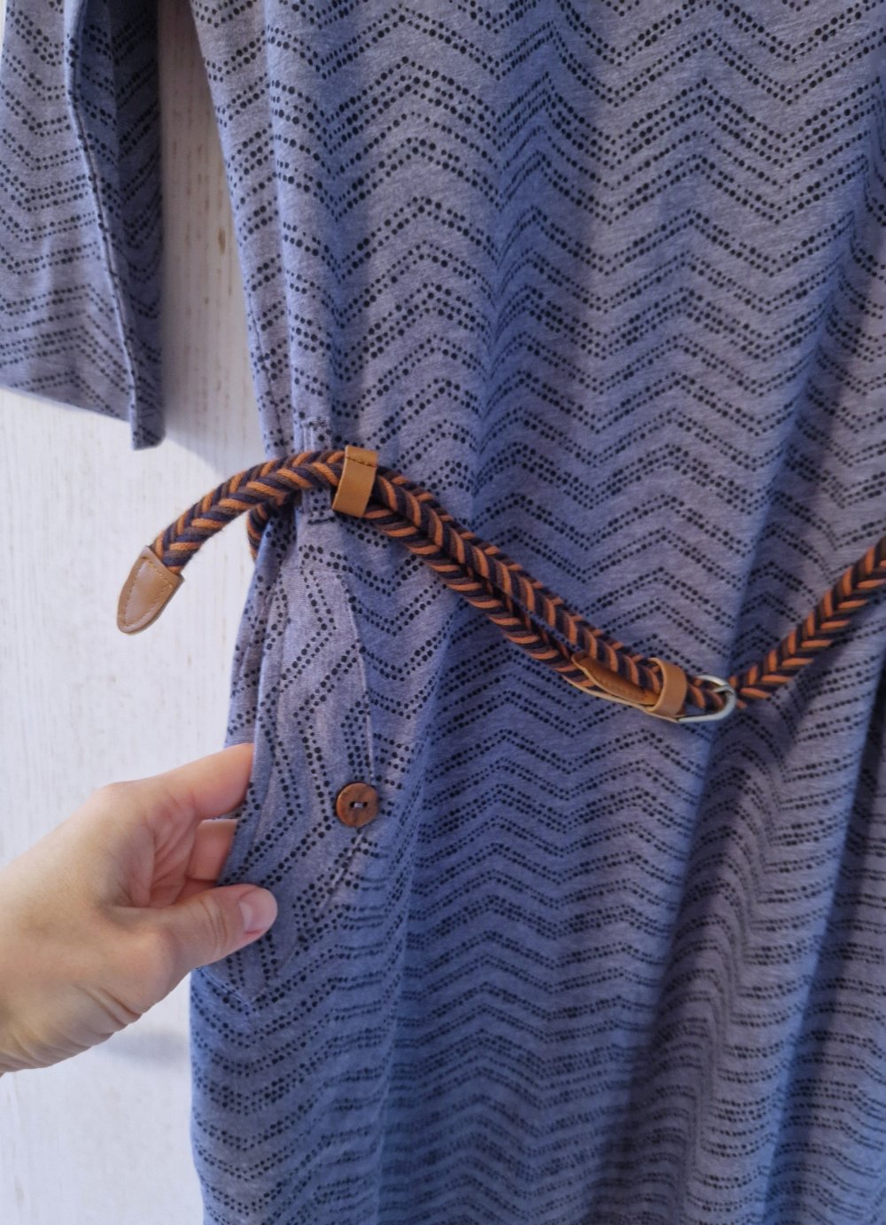 T-Shirt Kleid blau/grau mit braunen Gürtel