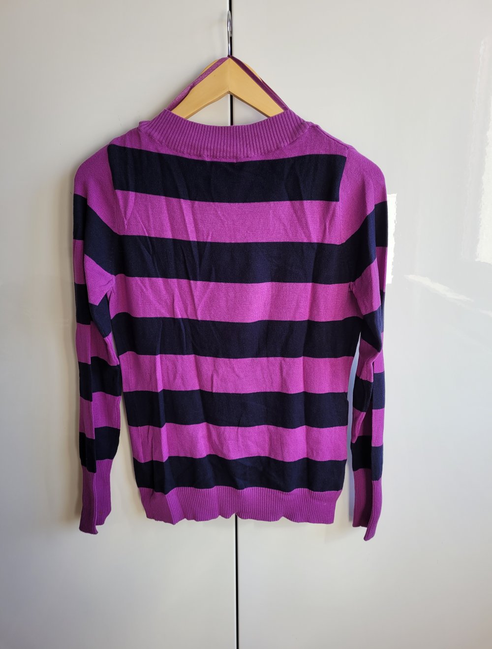 H&M Strickpullover Basic Streifen gestreift Vintage Strickpulli V-Ausschnitt magenta Blockstreifen