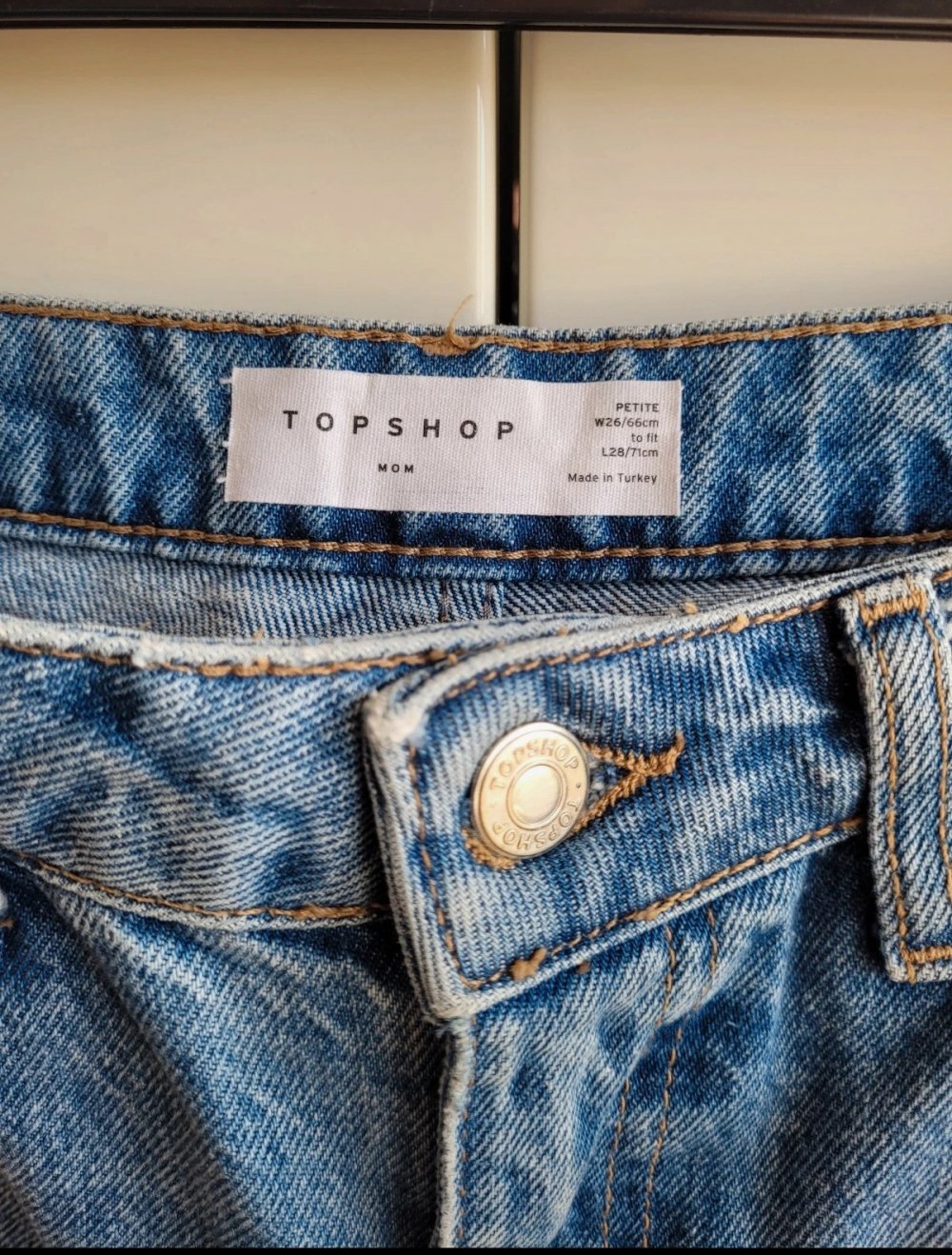 Topshop cropped Momjeans High Waist destroyed Ankle hirise Vintage Fit tapered taper crop highwaisted Petite