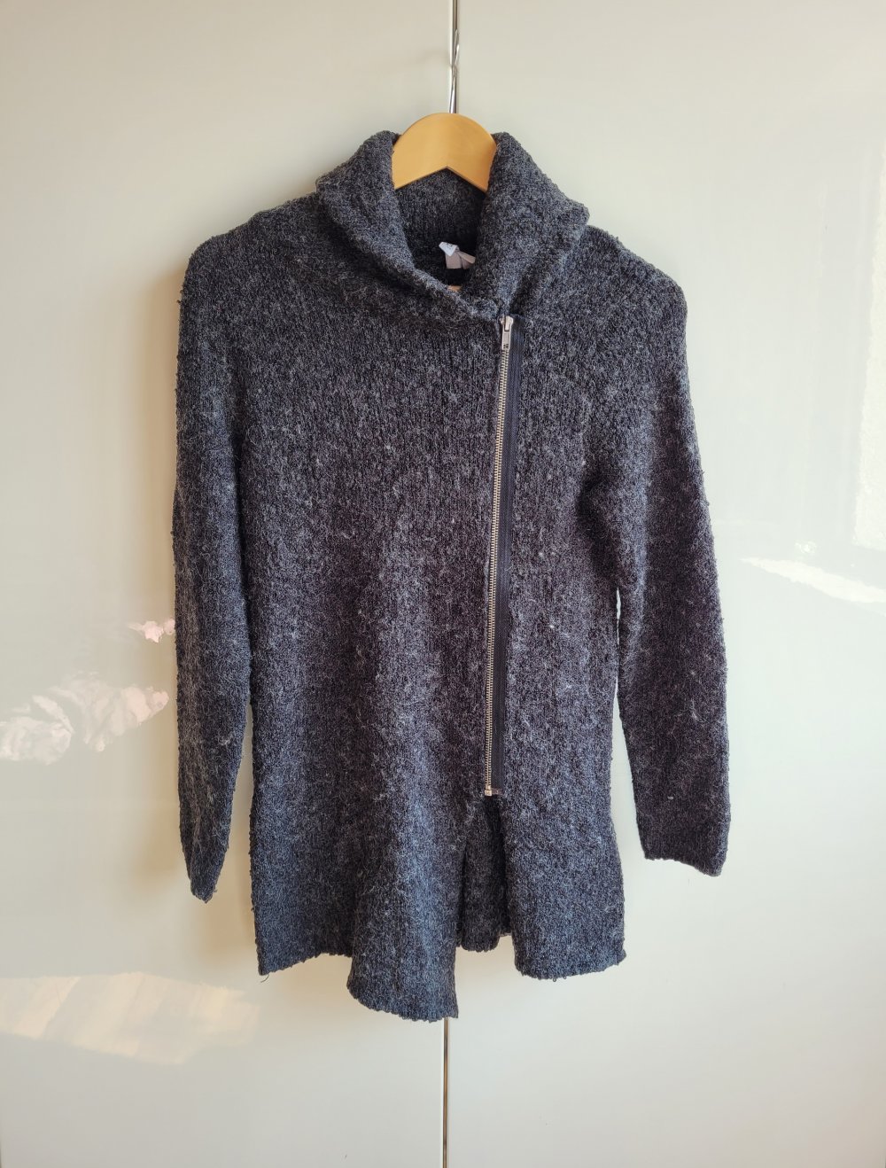 H&M Strickcardigan Strickmantel Cardigan Strickjacke Strick Divided Grey Boucle grau unisex Basic asymmetrisch