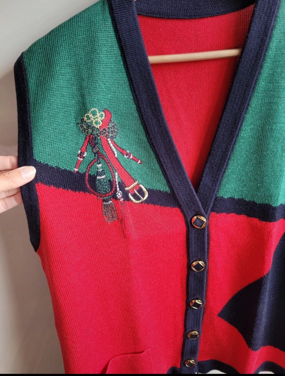 Vintage Strickweste Pullunder Weste Westover Stickerei bestickt Strickcardigan granny Cardigan Strickjacke truevintage neuwertig rot blau grün M 38 realvintage