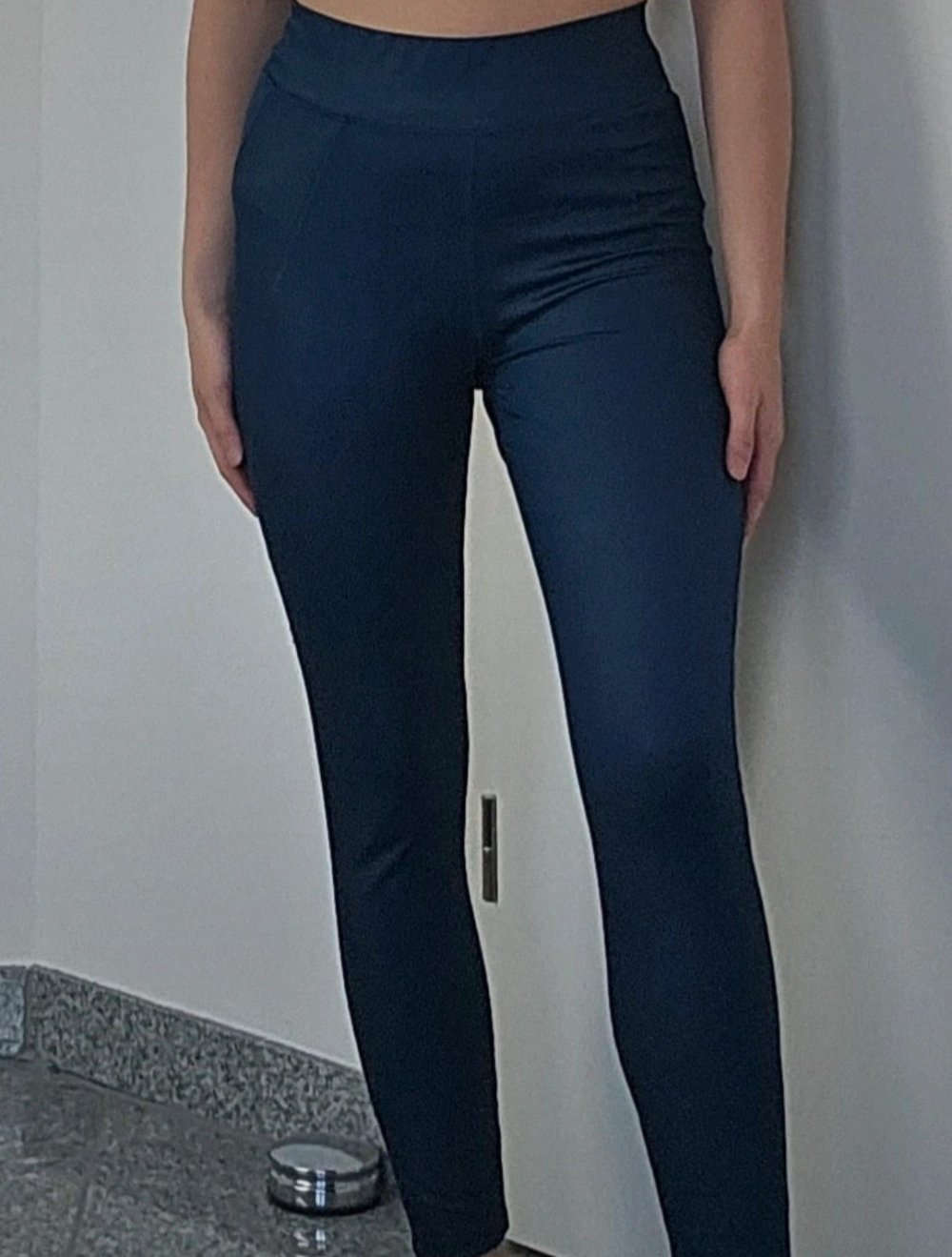 Blaue Jogginghose