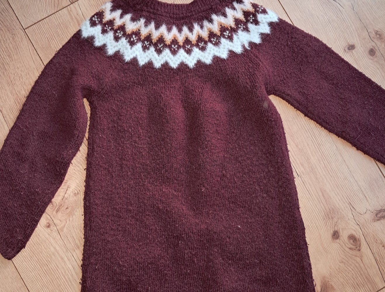Weiches Strickkleid mit Maus, Größe 110 von TU