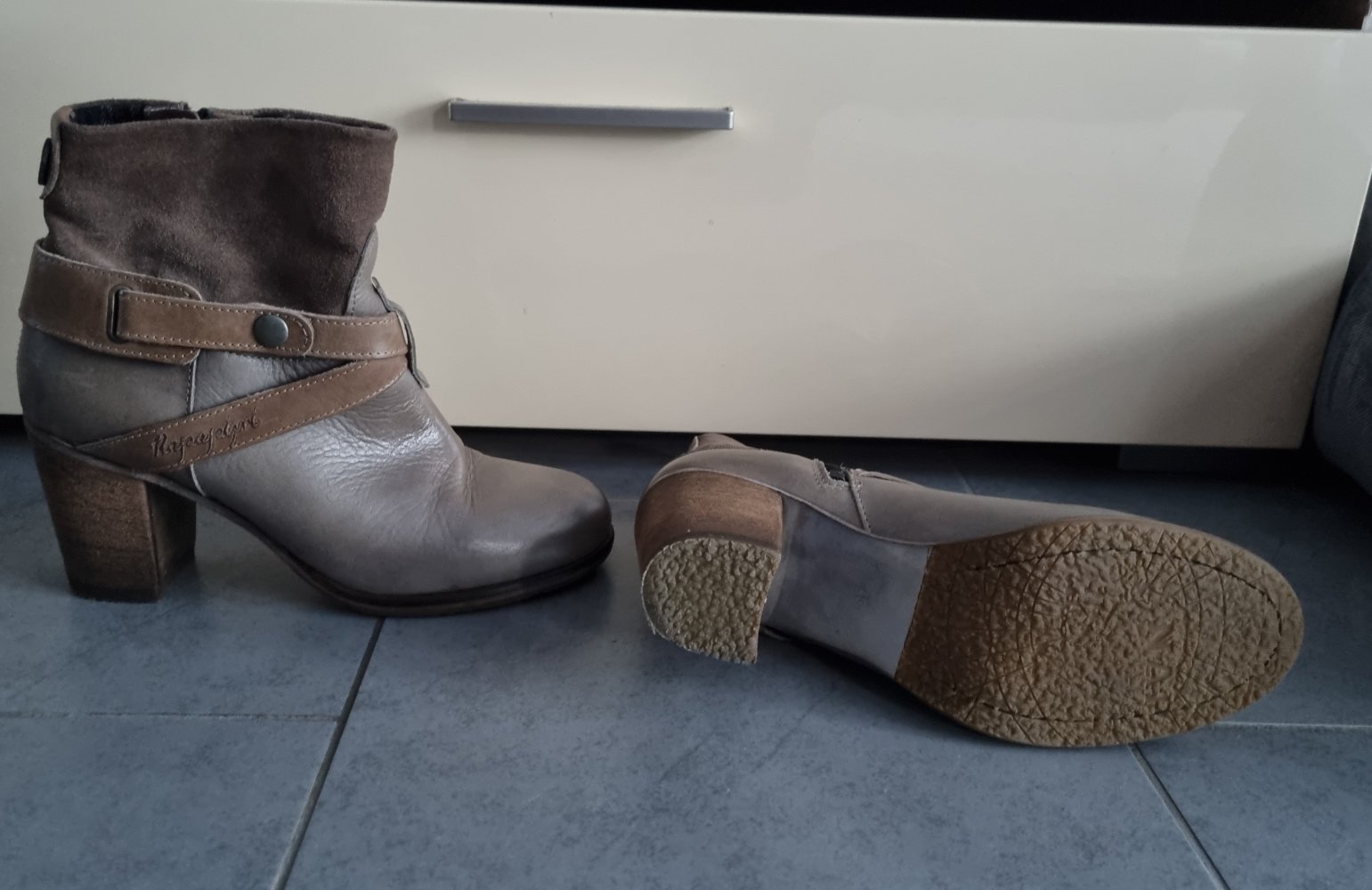 Napapijri Stiefelette Modell Ilse Gr.40, oliv