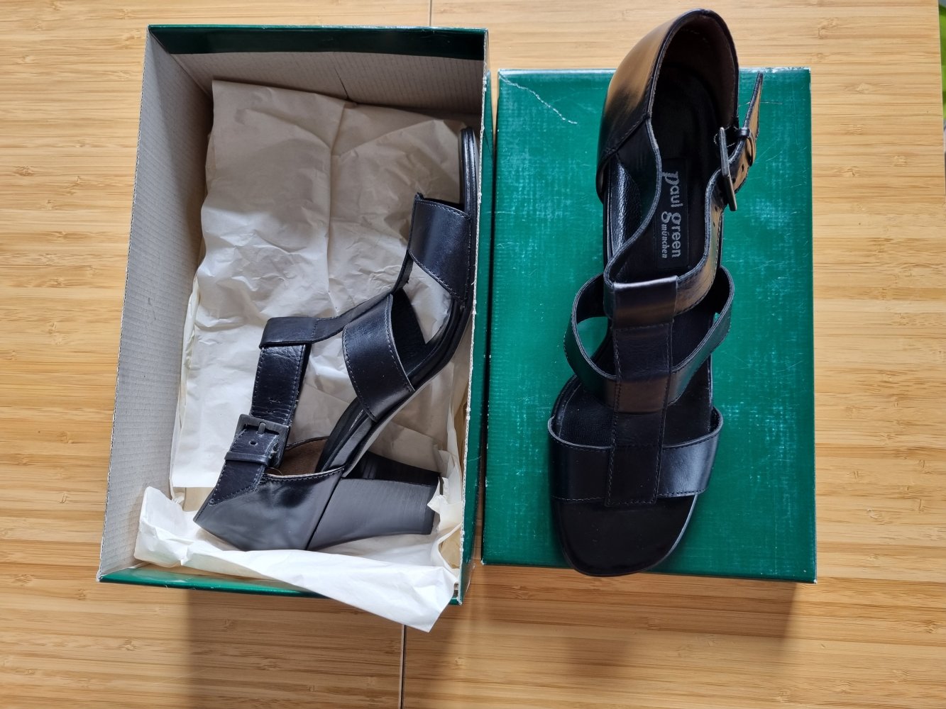 Paul Green Ledersandale Gr.8, schwarz neu mit Karton
