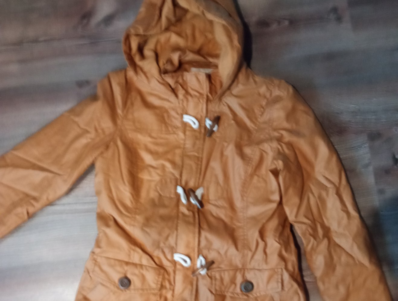 Jacke only