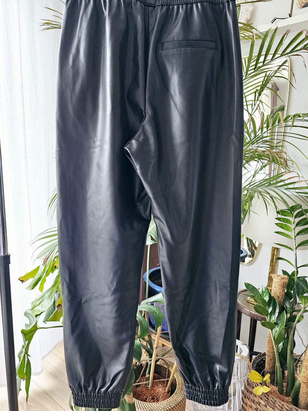Zara Hose wie Leder Größe XS sehr guter Zustand