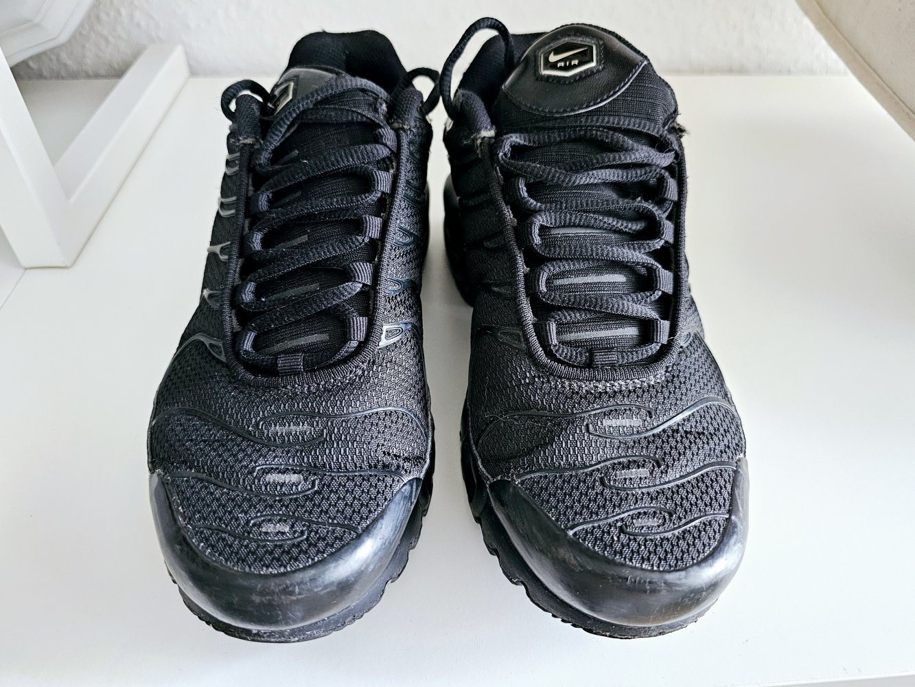 Nike Air Max Plus TN triple Schwarz 604133-050 Größe 40.5 wie neu