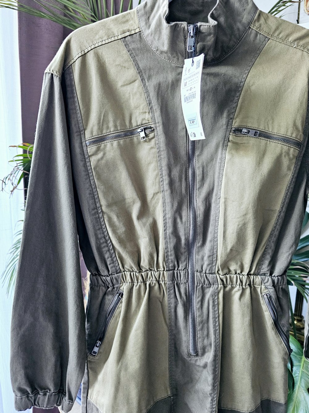 Zara Set Zweiteiler Hose Jacke Größe S/M neu mit Etikett