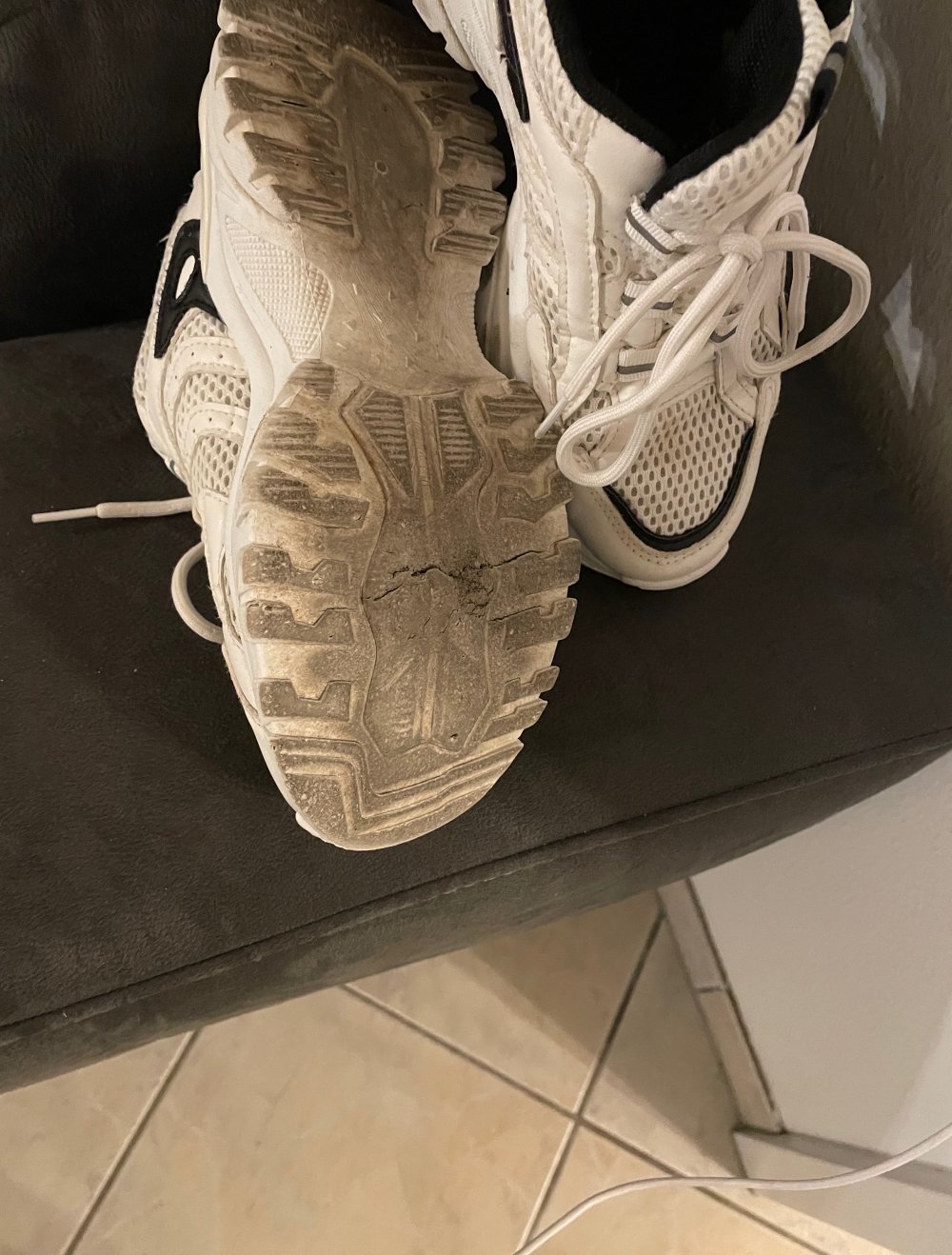 Sneaker weiß / schwarz