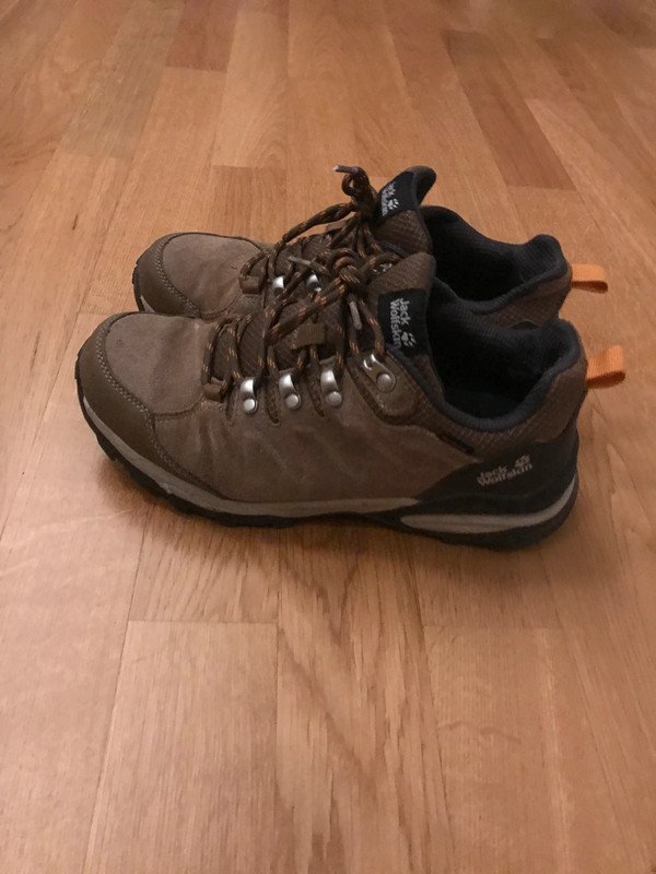 Jack Wolfskin Wasserdichte Wanderschuhe Damen Refugio Texapore Low W Größe EU 39